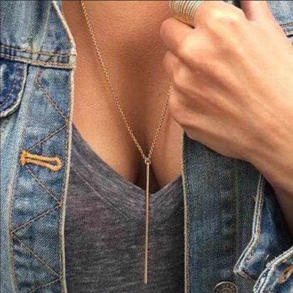 Jewelry - Silver Long Bar Pendant Necklace